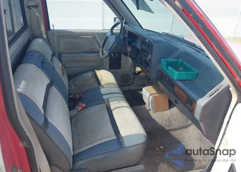 1988 Dodge Dakota from USA, damaged, VIN 1B7FN14X4JS766943